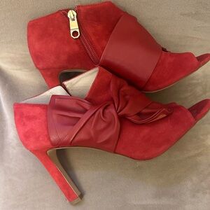 Louise et Cie Bold Red Bow Heels
